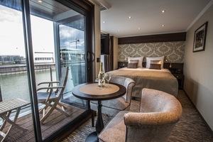 Deluxe Balcony Suites